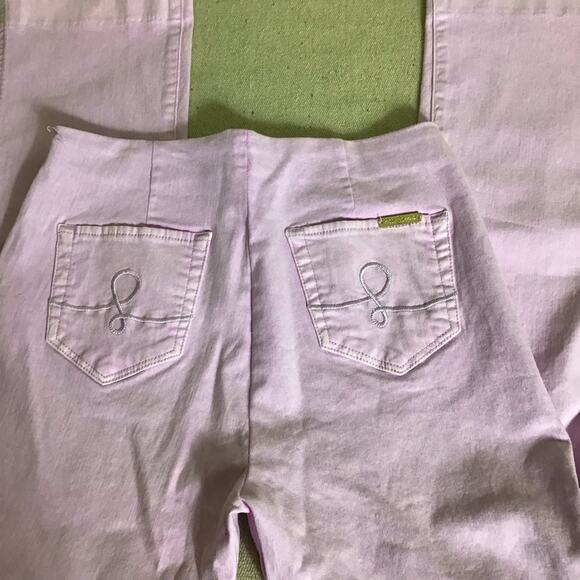 Lilly Pulitzer Denim - Lilly Pulitzer Women high Rise Crop Jeans Sz.8 lilac NWT Resort Wear Preppy